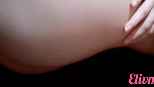 Красивые сиськи и киска моего Илия 18 лет