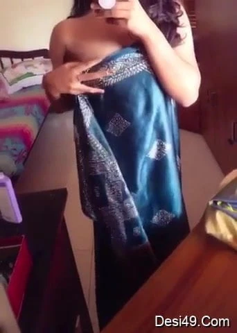 Gf showing her amazing figure