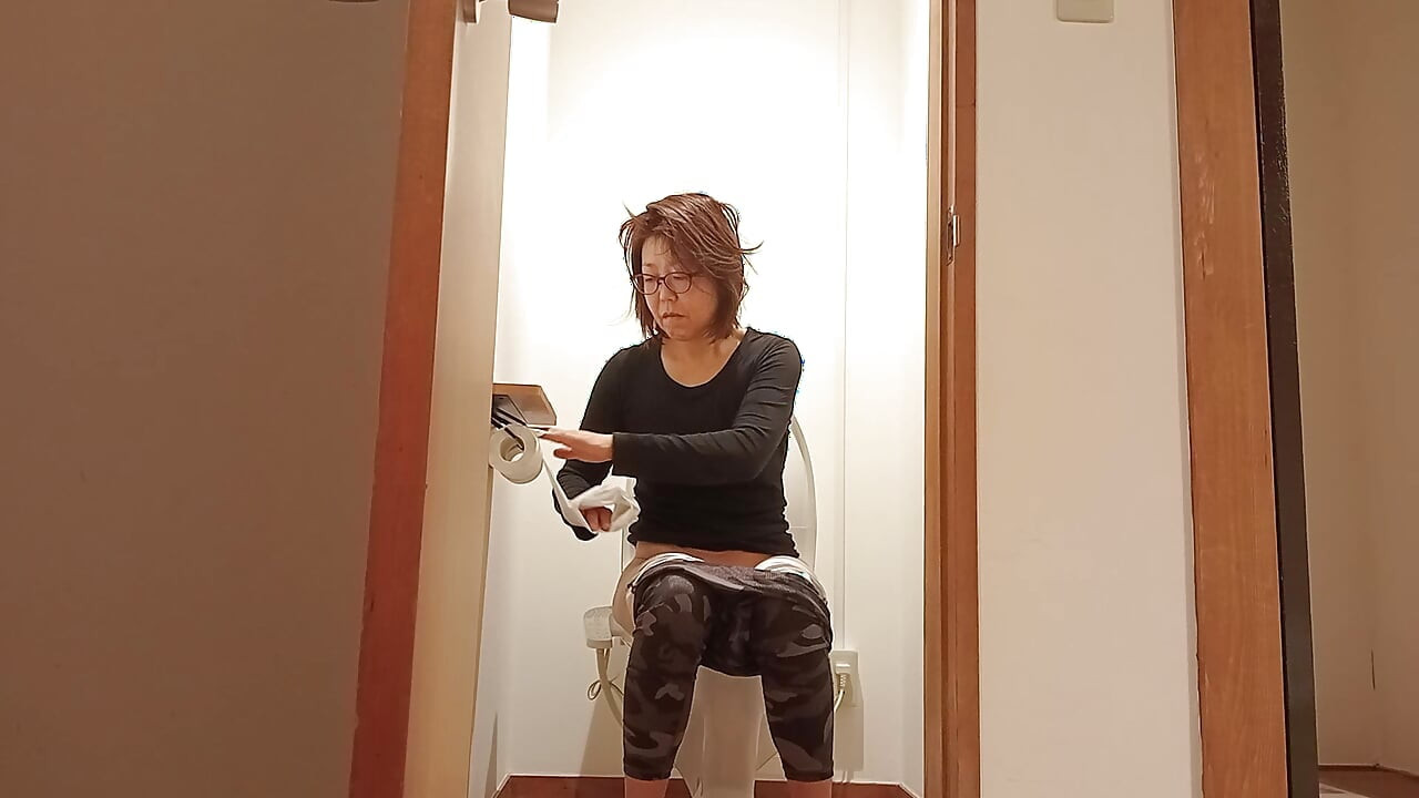 Toilet 1 Night 2 Days