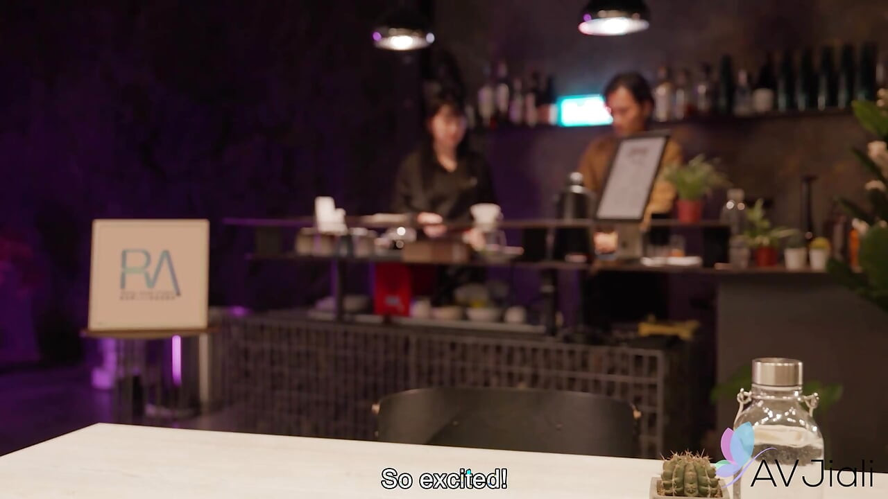 Η Av Idol Joan γαμήθηκε στη δουλειά