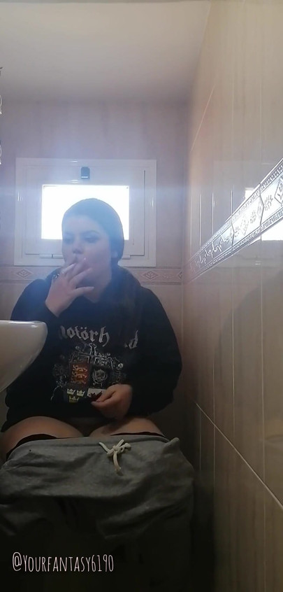 Tuvalette gözetleyici