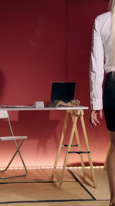 G005 - Boss Punishes Horny Secretary