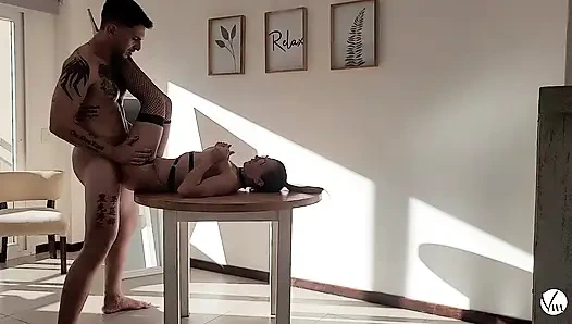 Çift masada sabah seksi yapıyor - venusymarteok