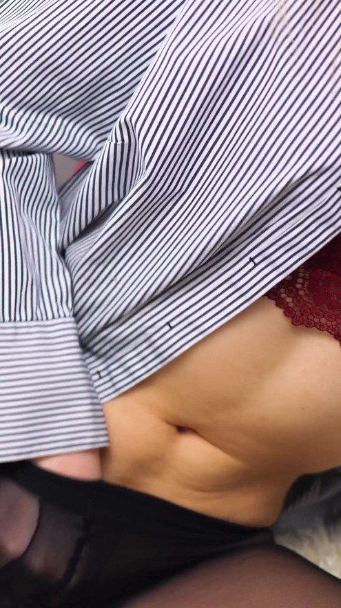 Beauty in black pantyhose caresses herself and brings to a very loud orgasm. | Clip 1