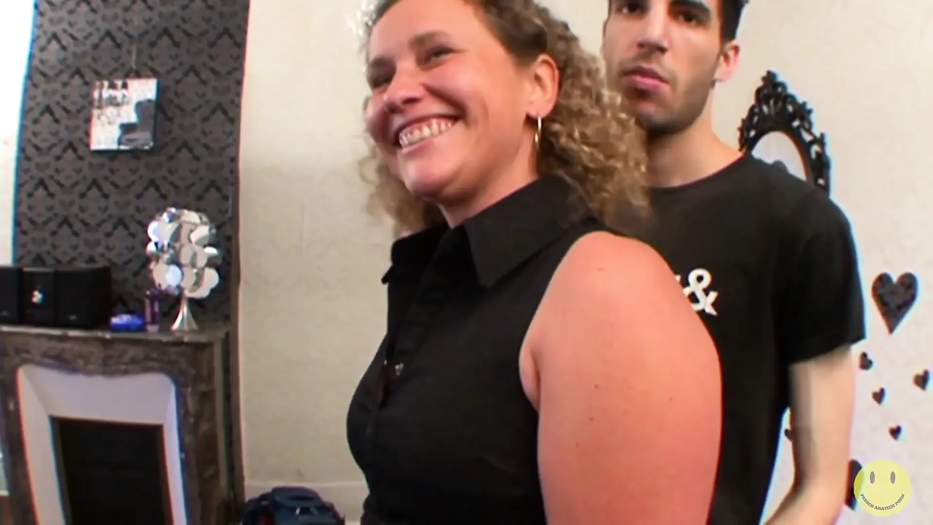 Sylvie con tetas naturales es voraz como el infierno