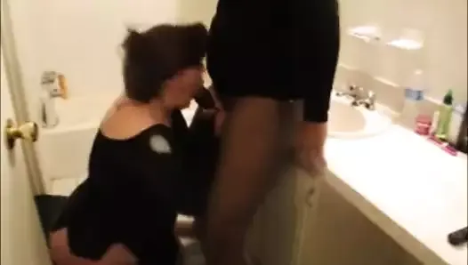 Milf screams while is fucked in bathroom