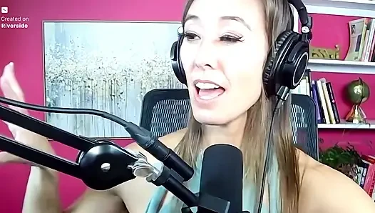 Trikepatrol röportajı - Christy Love (papaz, yetişkin sanatçı ve komedyen!)