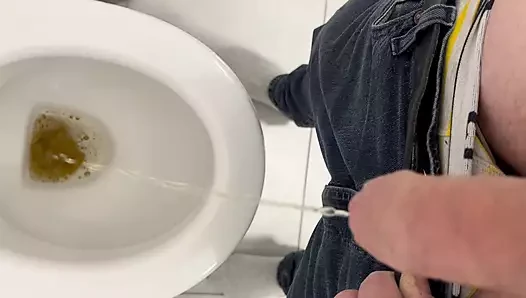 pissing aşağılama