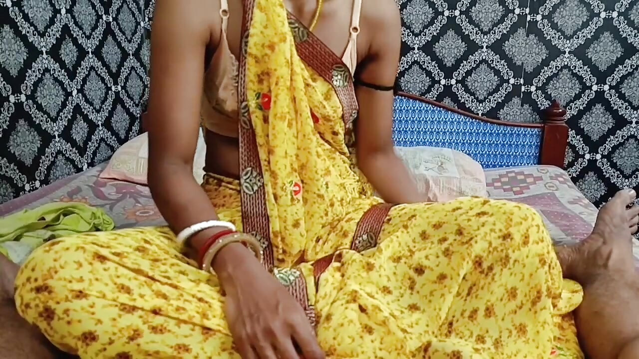 Bhabhi Called Her Stepbrother-in-law to Her Room for Sex When Her Husband Was Not at Home. Bhabhi Had Sex with Her Stepbrother-i