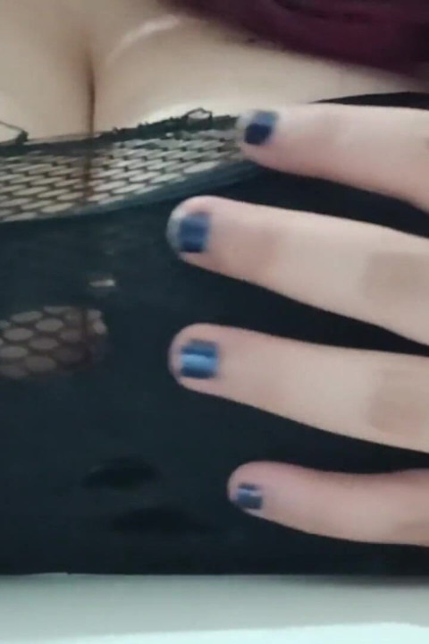Solo Play Ivy Adventure BBW Goth Wife