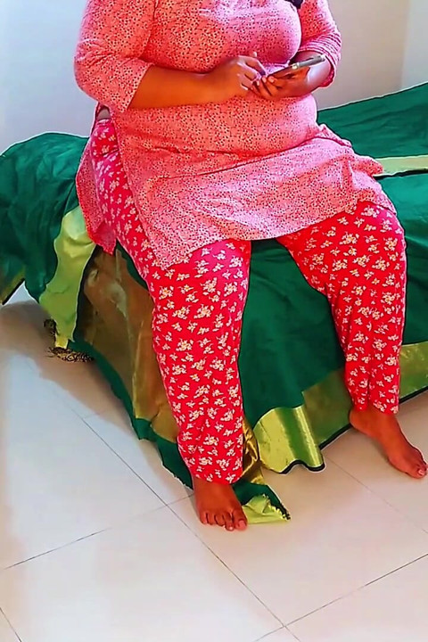 Sexy bbw žena chce šukat s pracovním klukem