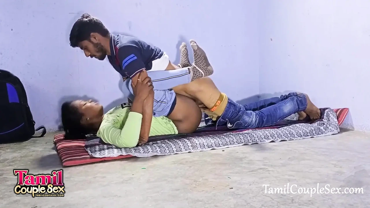 Fucking My Sexy Tamil College Class Girl On The Floor In Store Room
