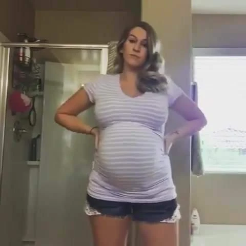 Sexy Baby Mommy