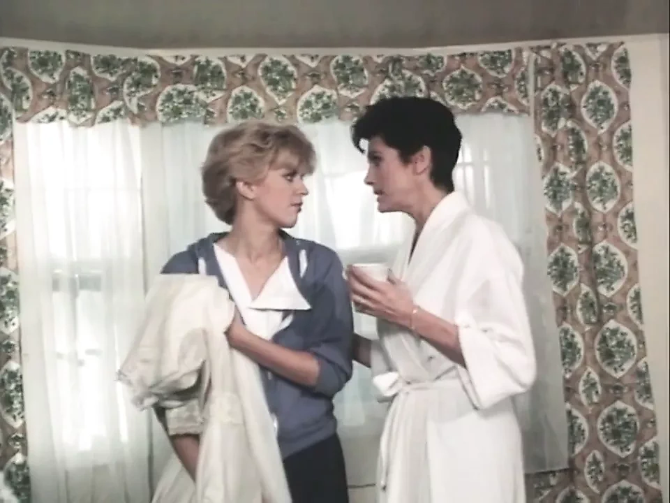 她很好 - 1985（修复）