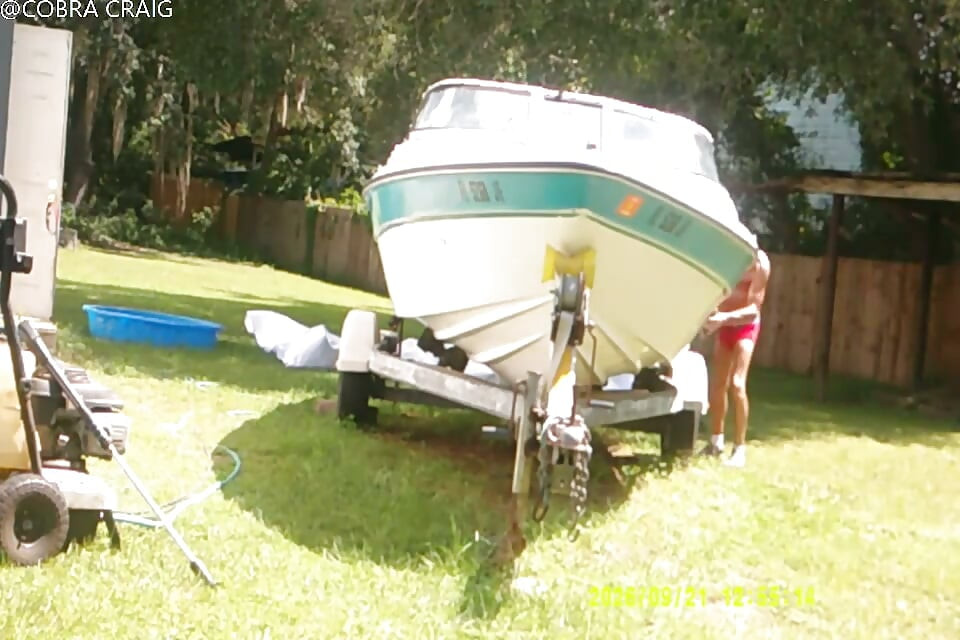 9-21-26 COBRAS BUFFING OUT THE RED NECK BOAT POOL AND DISCUSSING A CLEAR COAT FOREASY MAINTENANCE.