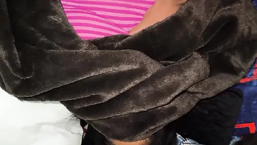 Meine Schwiegermutter ruft mich an, um bei sich zu Hause Sex zu haben, ihr Mann arbeitet