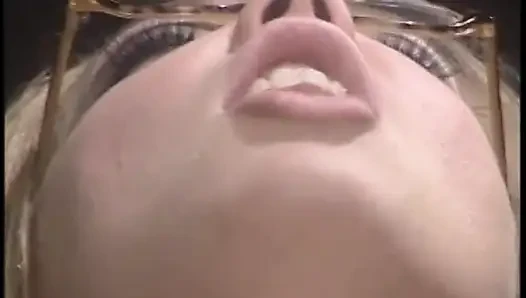 Lucky stud gets a blow job from his horny secretary