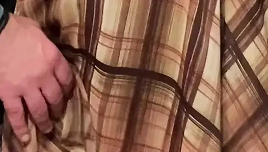 Orang asing kelewat batas, fingering memekku di kereta bawah tanah