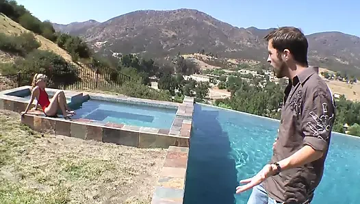 Young Nicole Ray a slut gets her pussy fucked outdoors