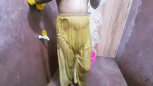 Viral sexy video of a Bangladeshi stepsister