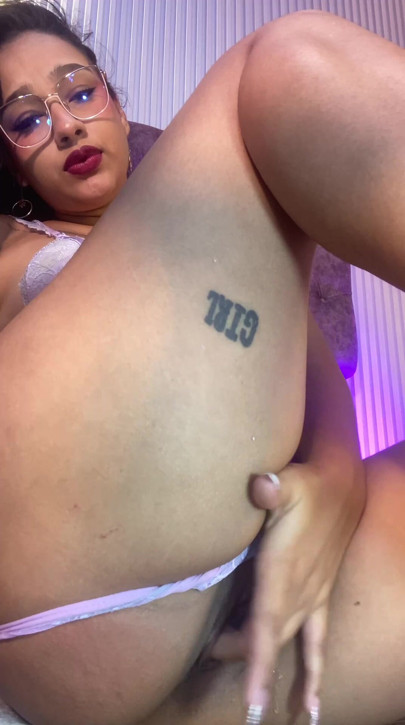 I love it touch my wet pussy with my fingers.