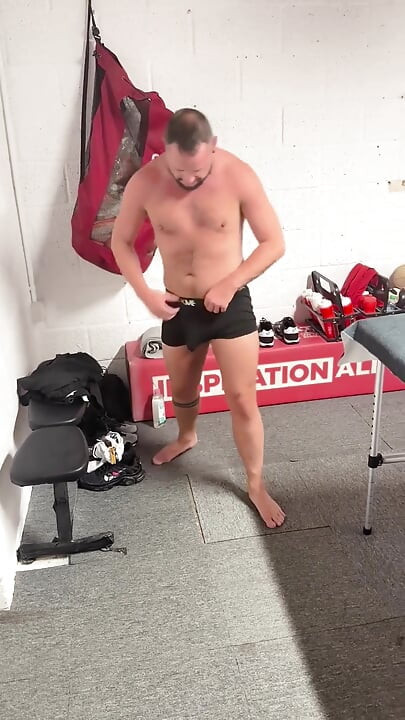 Footballer Bobby Jay Gets a Massage with a Happy Ending