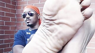 Cross and Uncrossed Soles (2025)