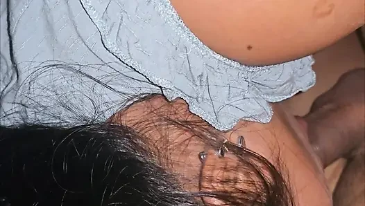 ÜVEY KıZ ÜVEY BABASıNıN SÜTÜNÜ EMZIRIYOR