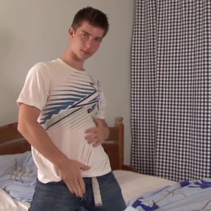 Adamo