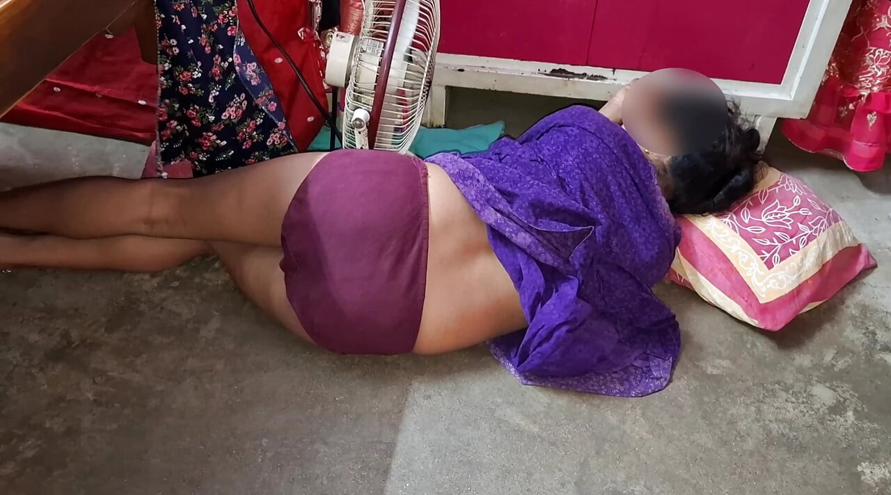 Desi Village Bhabhi fucking