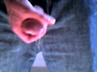 Jacking to huge cumshot - cumstute