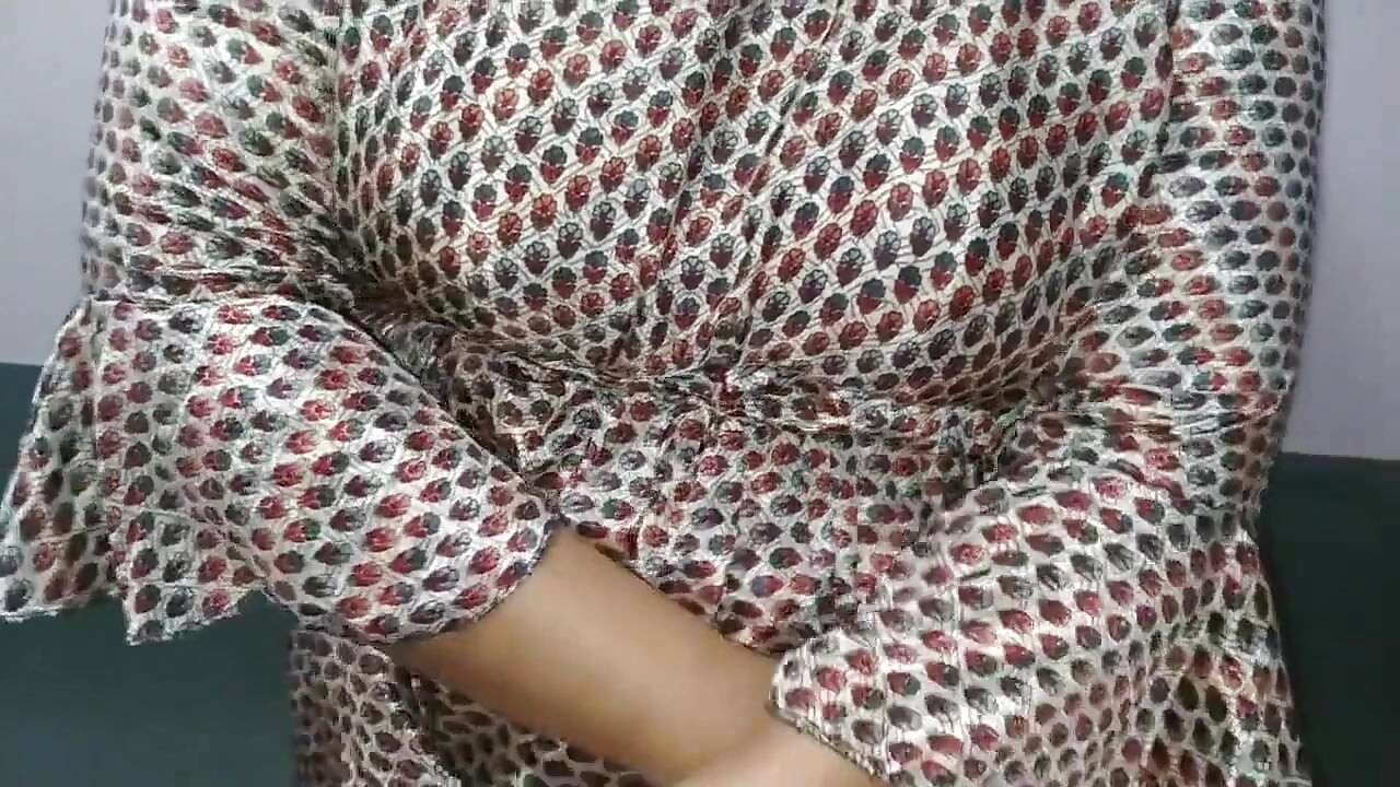 Curvy Asian Girl Showing Big Boobs and Ass Hole