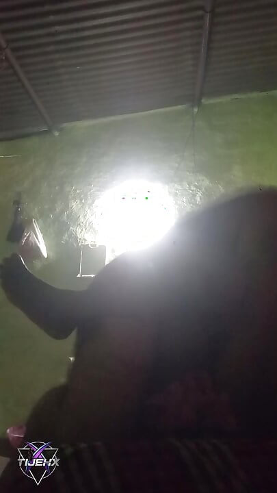 Неудовлетворенную бхабхи дези деревни трахнули с ее Devar