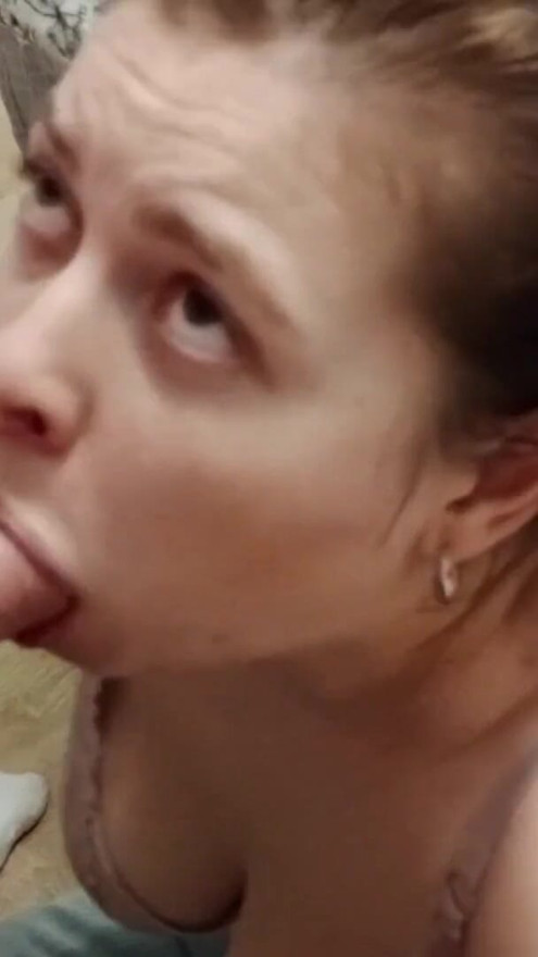Real slut - deepthroat - mouth fucking - cum swallowing - not expensive | Clip 2