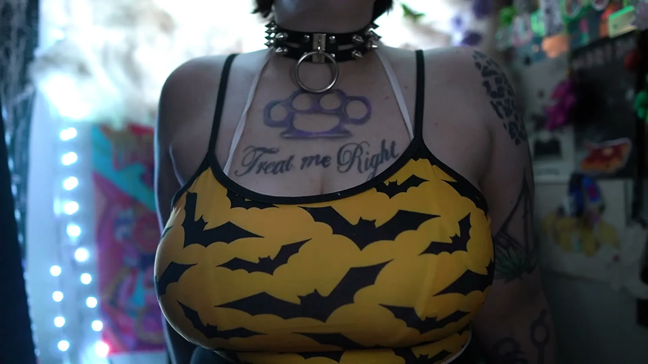 Big, Natural Tits And Hairy Armpits JOI