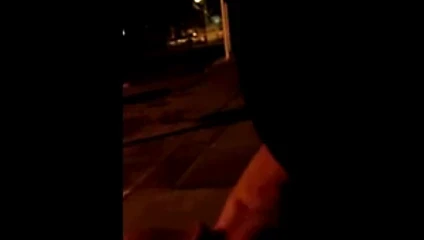 Yanıp sönen horoz dışarı n hakkında (yeniden düzenleme)