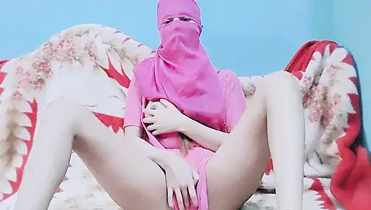 Vlog fingering memek sempit
