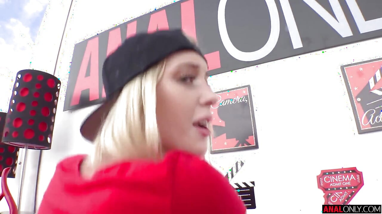Marilyn jest dziwką z backdoor