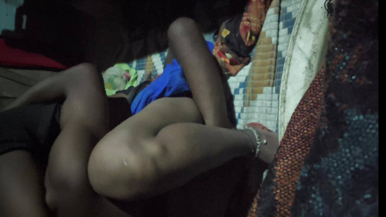 Sundar bhabhi ji ko mms banai ki kale land se