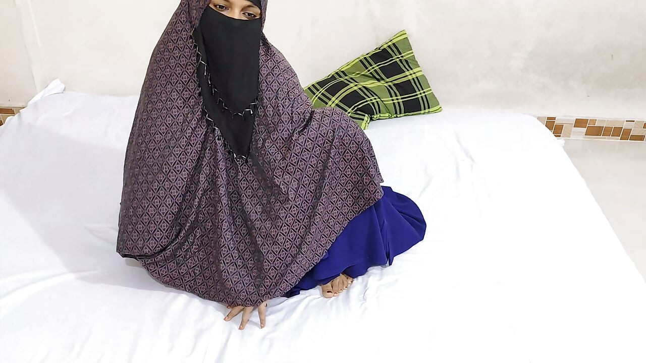 Hijabi MLF indian bangla step-mom first time fucking video. Part_01