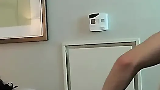 Миниатюрную татуированную тинку трахнули грубо - подборка 17
