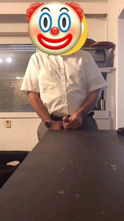 Superslowmotion giga cumshot