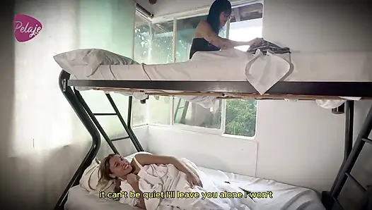 Alix lagi asik masturbasi di kamarnya sambil bangunin eleanor sambil mengerang.