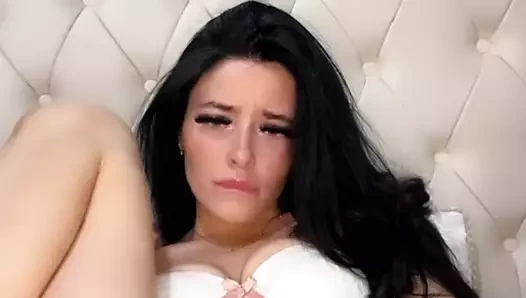 Amateur Slut Solo Masturbation