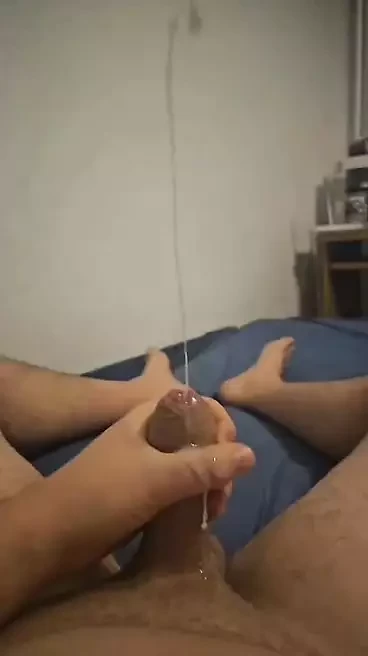 CumFALL explosion in slow motion