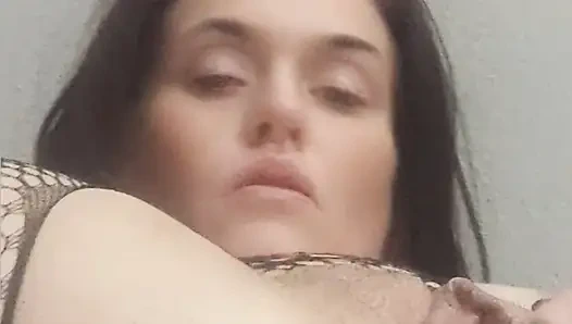 Bahse girerim bir kez bile izleyemezsin