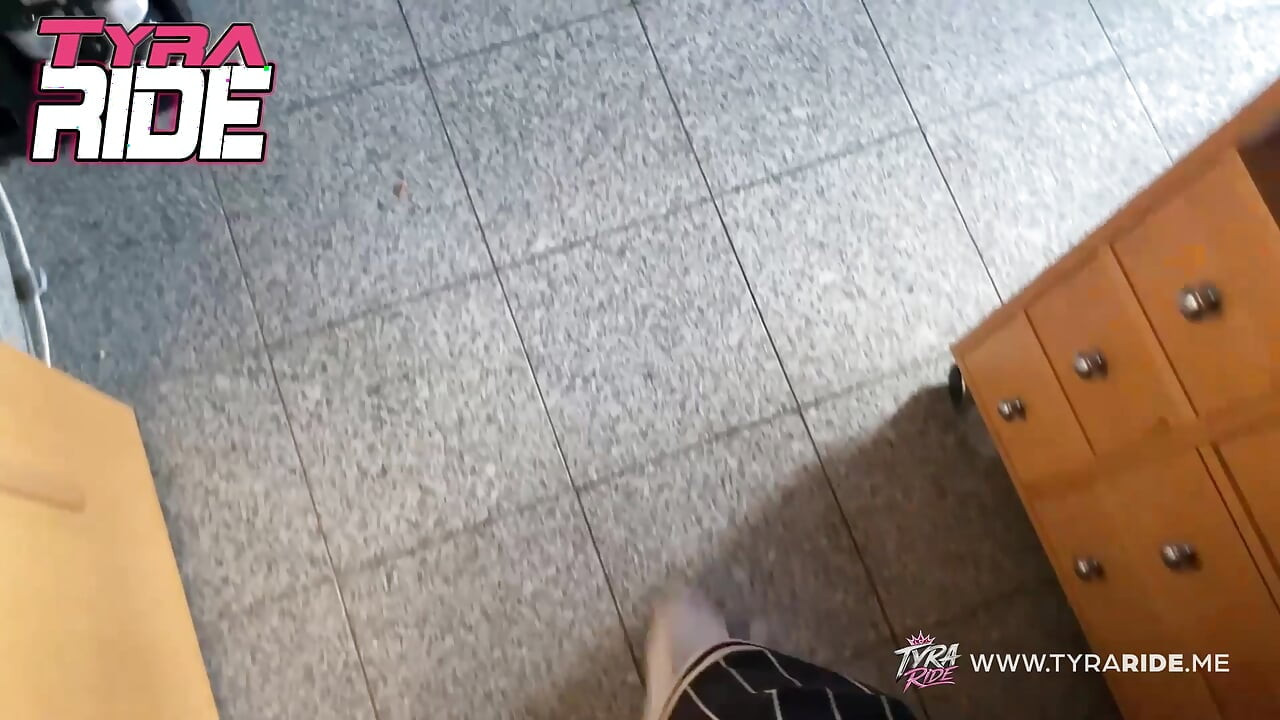 Tattooed Brunette in Glasses Gives Sloppy Blowjob and Takes