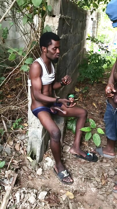 วันปีใหม่เย็ดหมู่สามคนสุดฮอตกับสองท็อปส์ซูที่มีควยใหญ่