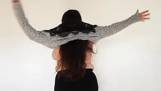 Busty Hairy Mature Fingers Her Wet Pussy