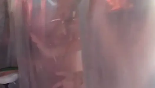 Cewek lesbian perancis yang menawan lagi asik muasin memeknya pakai mainan seks